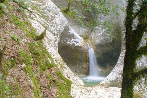 Тур водопады, панорамные площадки, гроты Матузко из Ростова-на-Дону